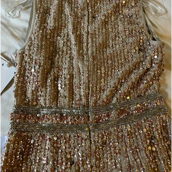 Mac Duggal Nude Sequined High Neck Sleeveless Column Maxi Gown NWT size2 - Picture 12 of 12